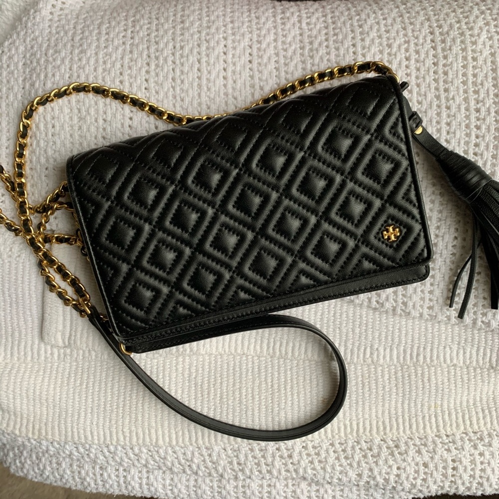 Tory Burch Fleming Wallet on Chain